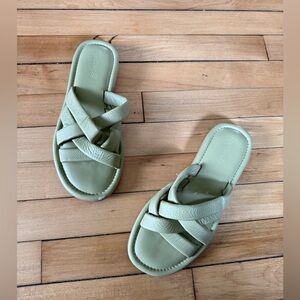 Madewell The Leeandra Slide Sandal Women's Shoes in‎ light pale green